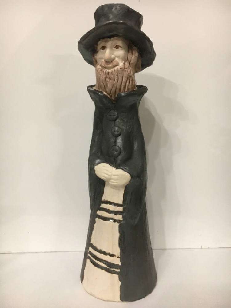 Figurka - Żyd w kapeluszu